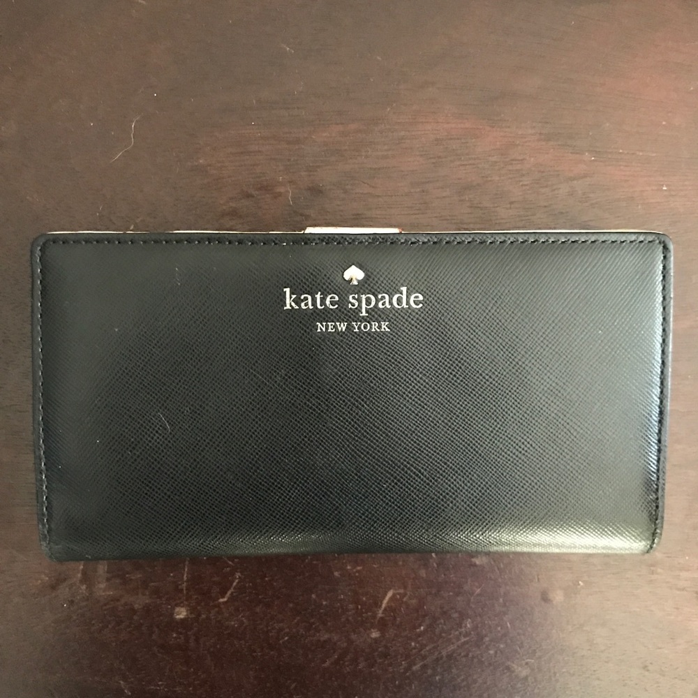 Kate Spade black Stacy wallet